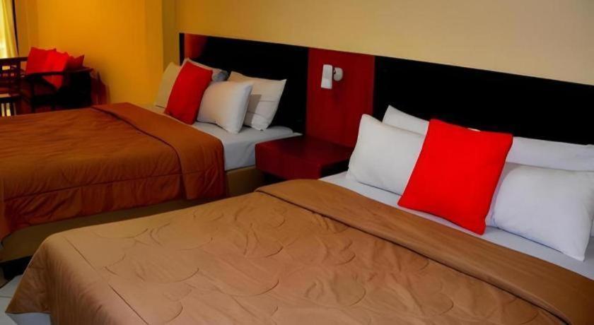 Augusta Pelabuhan Ratu Hotel Sukabumi Exteriér fotografie