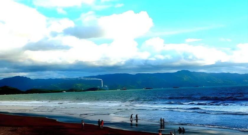 Augusta Pelabuhan Ratu Hotel Sukabumi Exteriér fotografie