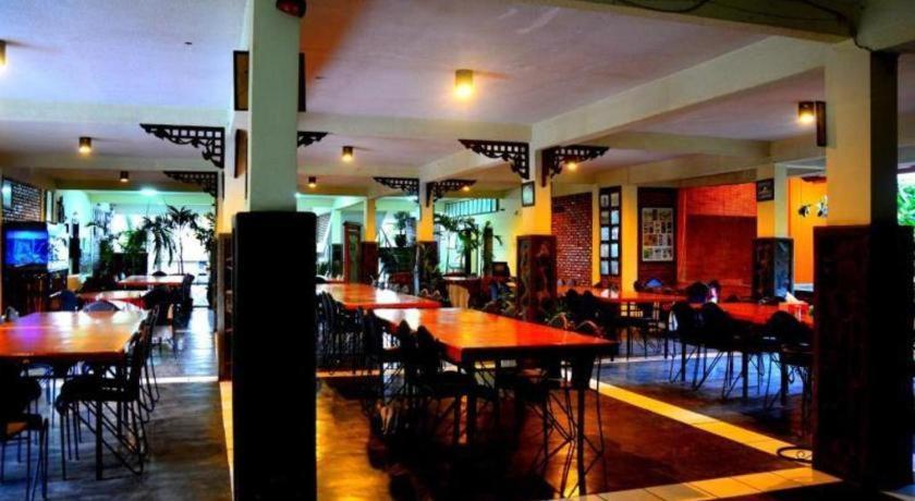 Augusta Pelabuhan Ratu Hotel Sukabumi Exteriér fotografie